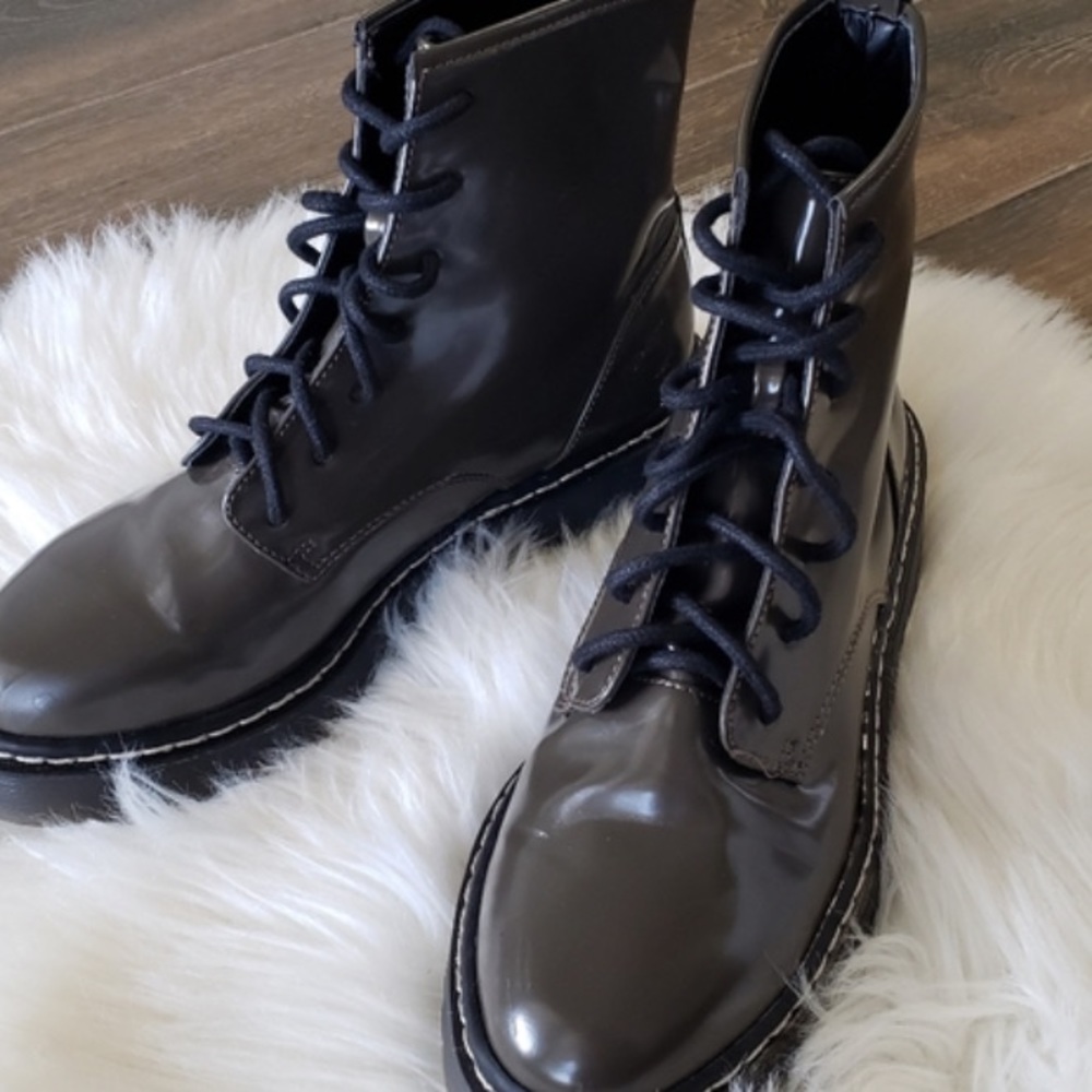 Zara olive green combat boots